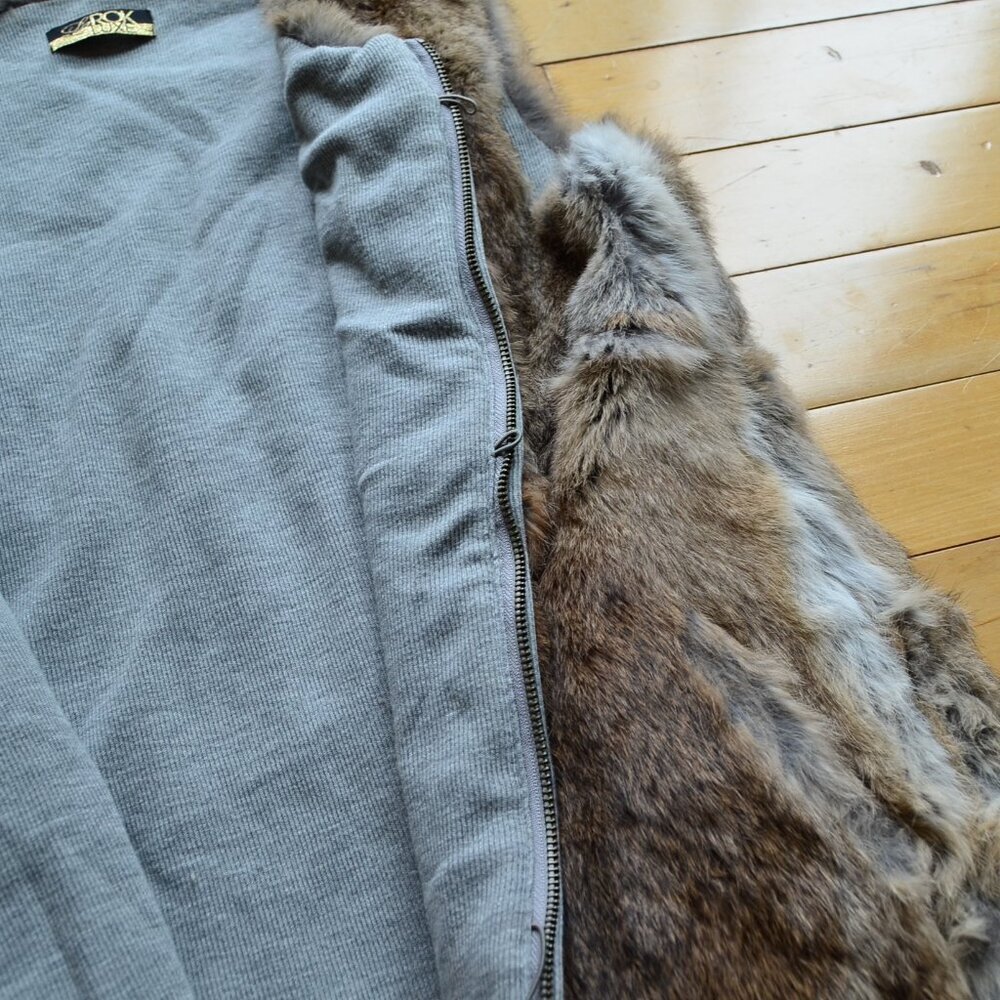 LaRok Luxe Rabbit Fur Sweater Vest Fits S / M - Picture 12 of 16